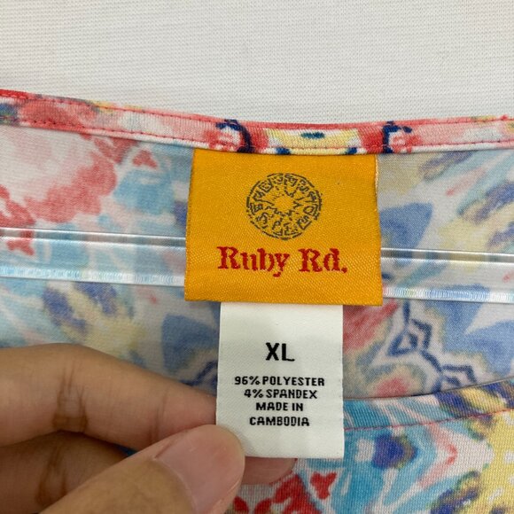 Ruby Rd. size XL Red Blue Artsy Boho Print Flare Sleeve Stretch Knit Relaxed Top - Picture 4 of 8